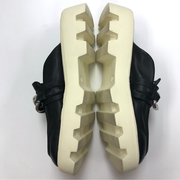 Black and Cream Mules with Chain Detail - Picture 2 of 9